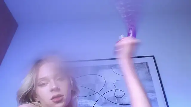 SophieDiamond Xx online show from 10-15-25, 08:09