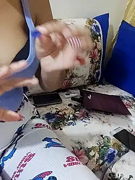 Rihame07 online show from 12-20-25, 02:13