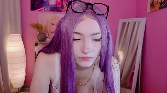 Hana ri online show from 10-14-25, 02:07