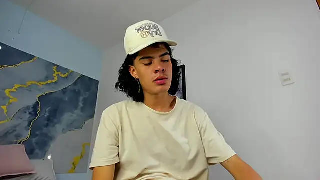 Oliver Millerss online show from 10-18-25, 07:25