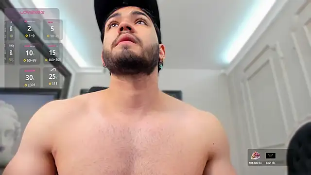 Snapshot of ElianKeiser chatting on 10-15-25, 01:22 ElianKeiser online show from 10-15-25, 01:22