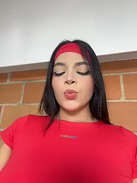 ArieliciousXXX online show from 04-18-26, 01:15