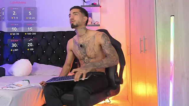 Snapshot of _Duriel chatting on 03-12-26, 09:21 Duriel online show from 03-12-26, 09:21