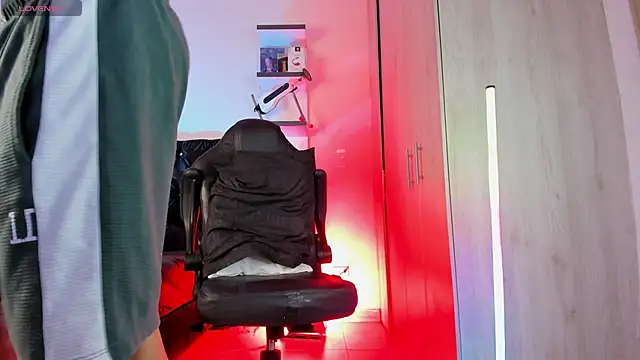  Duriel online show from 04-25-26, 10:29