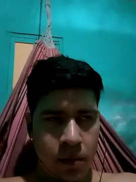 Snapshot of Travieso_loco9 chatting on 10-06-25, 04:26 Travieso loco9 online show from 10-06-25, 04:26