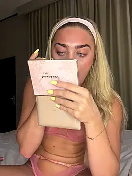 Aurii Angel online show from 10-11-25, 11:14