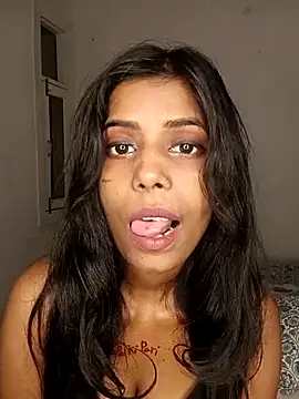 zoya your online show from 10-11-25, 03:21