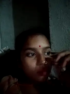 Cuty kanchna online show from 12-21-25, 03:19