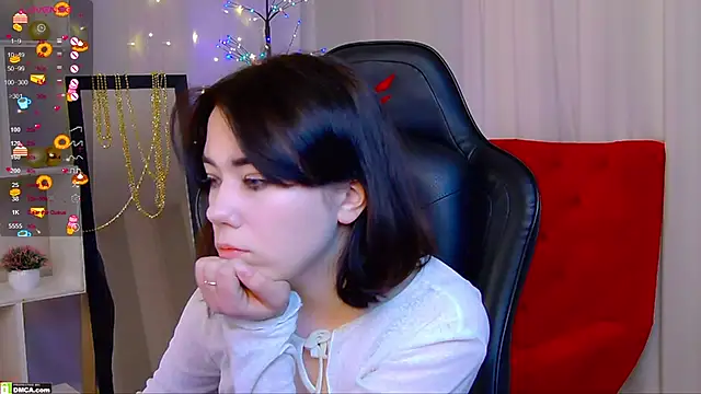 Kelly foox online show from 12-14-25, 09:47