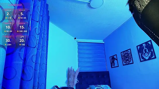 Nikki Vesper online show from 04-25-26, 03:31