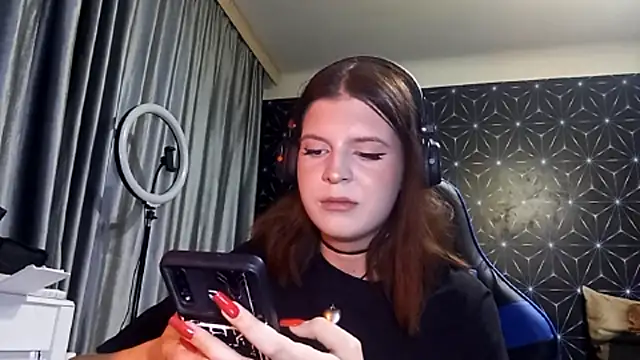 LissaKradfer online show from 10-03-25, 01:08