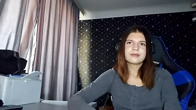 LissaKradfer online show from 10-22-25, 07:41