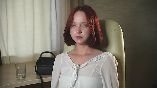 TrishGaugler online show from 10-06-25, 09:18