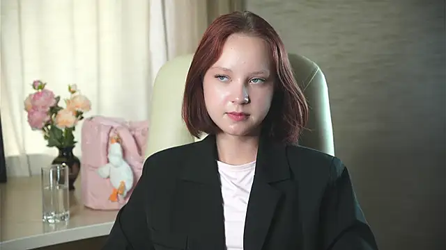 TrishGaugler online show from 10-07-25, 10:56