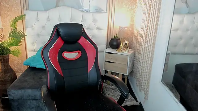 AriaVega online show from 04-16-26, 01:01