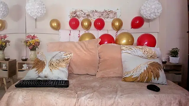 AriaVega online show from 04-21-26, 12:33