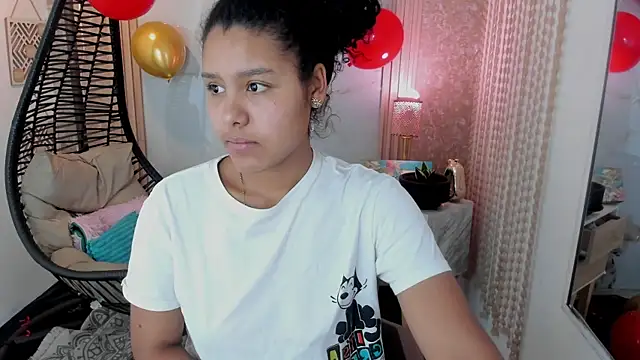 AriaVega online show from 04-24-26, 01:46