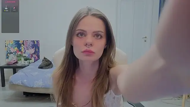 Snapshot of xAlisontiny chatting on 01-15-26, 12:15 xAlisontiny online show from 01-15-26, 12:15