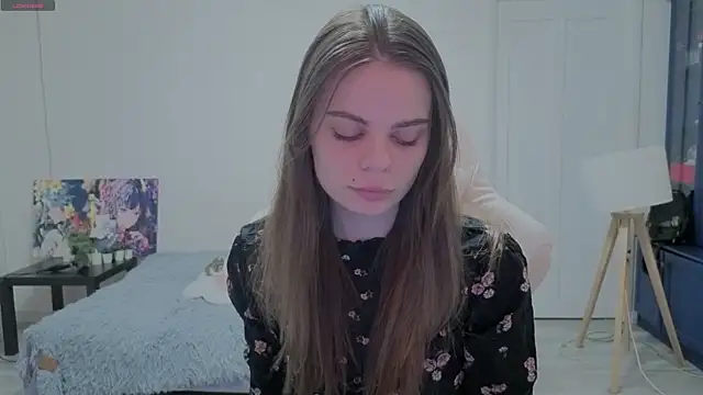 Snapshot of xAlisontiny chatting on 02-14-26, 10:28 xAlisontiny online show from 02-14-26, 10:28