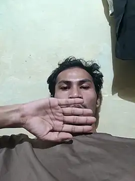 sunny5092 online show from 10-18-25, 07:03