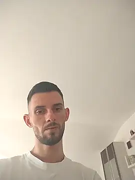 Tom michaelx online show from 10-17-25, 01:57