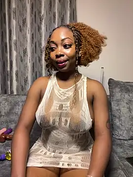 Snapshot of cocoluvx chatting on 02-06-26, 03:00 cocoluvx online show from 02-06-26, 03:00