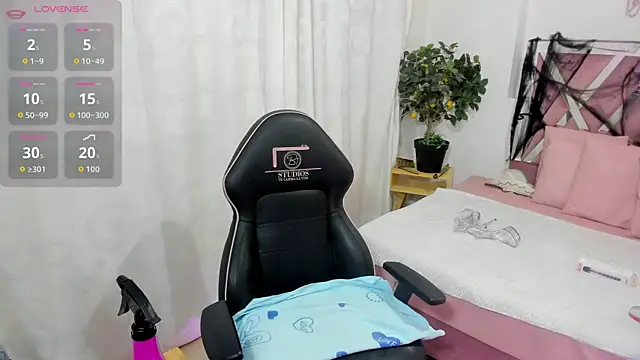 HISIS TAY online show from 10-21-25, 11:44