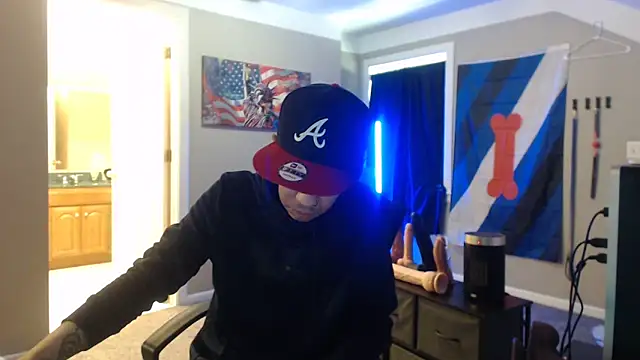 Michigan9000 online show from 04-26-26, 02:48