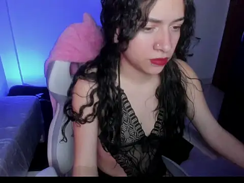 saraa li online show from 10-11-25, 03:17