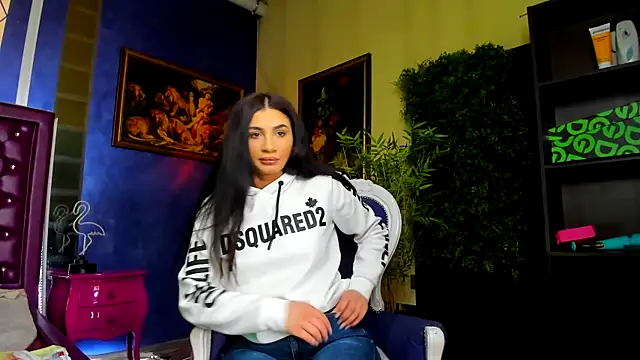 nicolepalmer online show from 04-22-26, 07:00