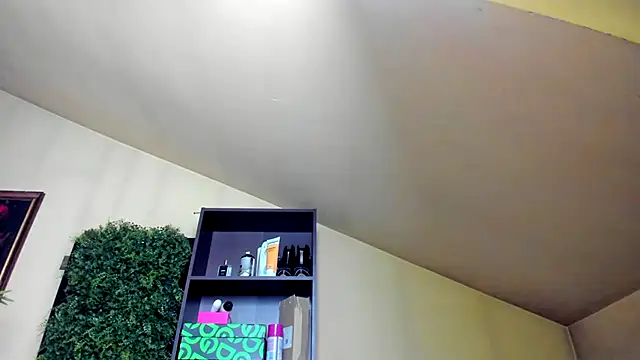Snapshot of nicolepalmer chatting on 06-27-26, 12:22 nicolepalmer online show from 06-27-26, 12:22