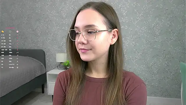 SweetSaraPie online show from 12-05-25, 06:48