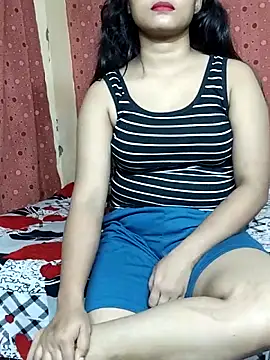 Snapshot of Aditi1996 chatting on 10-15-25, 07:47 Aditi1996 online show from 10-15-25, 07:47