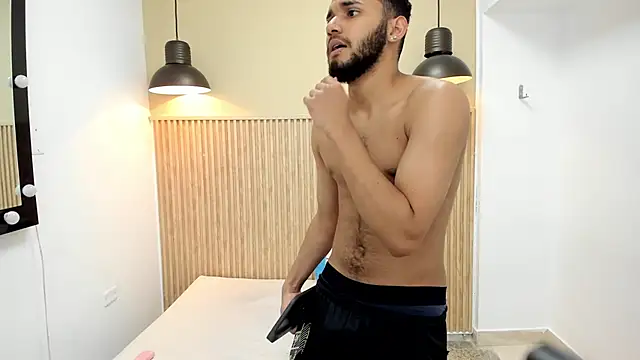 Adamss 23 online show from 10-03-25, 08:06