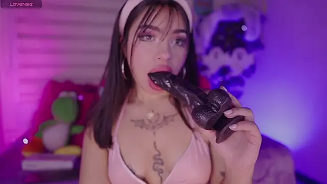 emma soffia online show from 10-07-25, 07:44