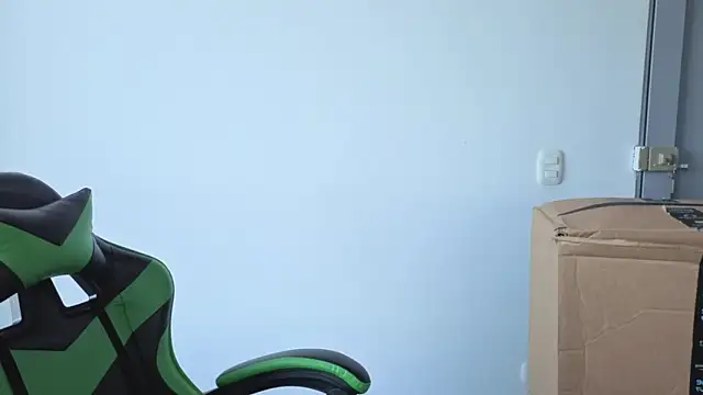 Qadeshoficial online show from 10-15-25, 09:37