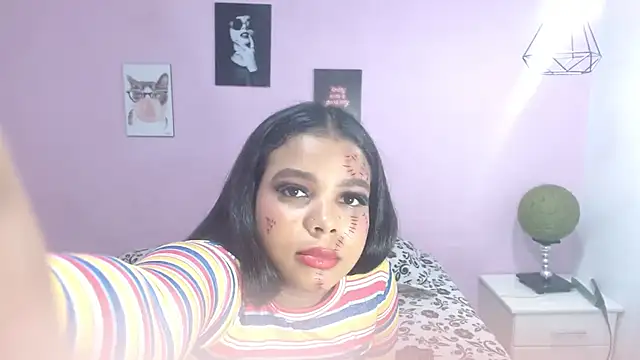 alessia nichols online show from 10-27-25, 08:57