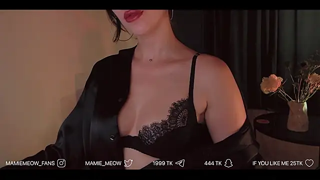 Mamiemeow online show from 06-05-26, 02:01