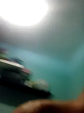 kikecastella online show from 10-27-25, 03:16