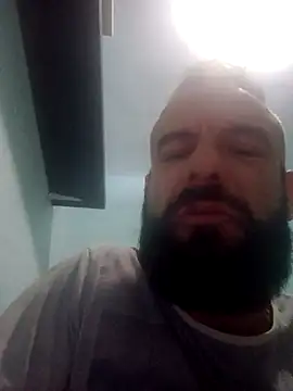 kikecastella online show from 10-31-25, 04:13