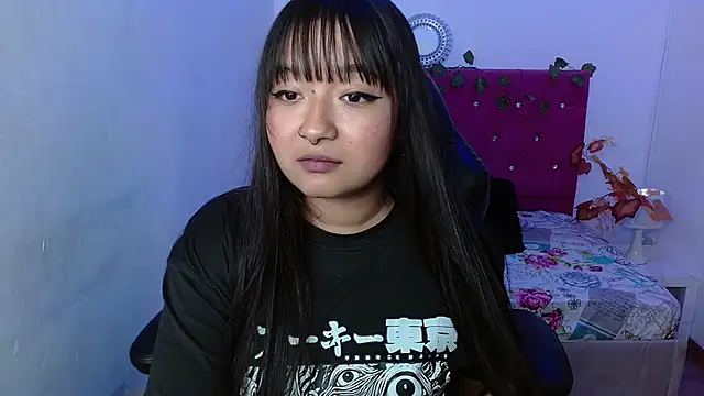 MarianaVarela online show from 10-16-25, 02:45