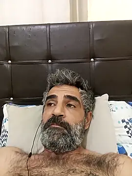 Snapshot of AliTaner07 chatting on 12-16-25, 10:37 AliTaner07 online show from 12-16-25, 10:37