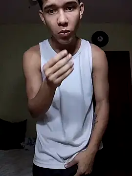 Mrdante23 online show from 10-21-25, 01:39