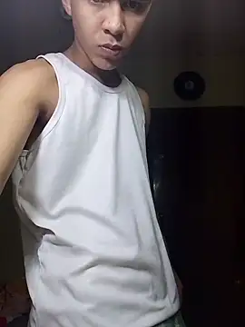 Mrdante23 online show from 10-23-25, 01:38