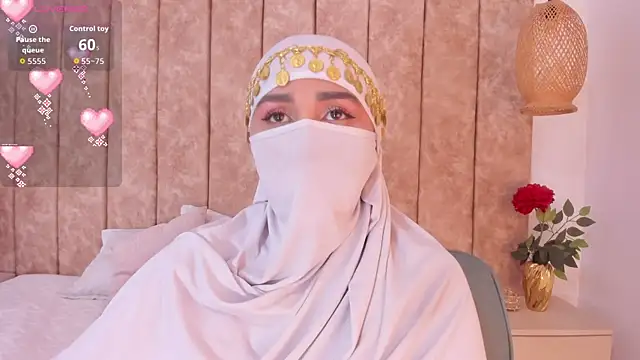  alishaa c online show from 11-21-25, 02:10