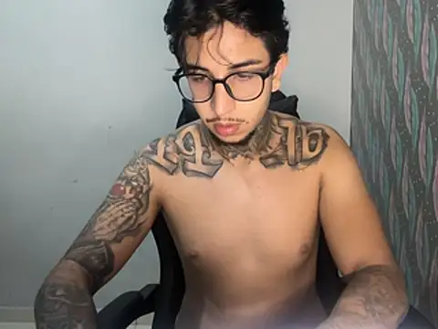 RealGdiass online show from 04-22-26, 01:52