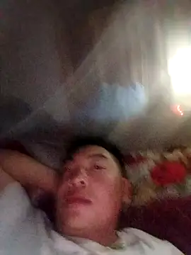 Snapshot of -CHOI-83 chatting on 11-10-25, 05:45 -CHOI-83 online show from 11-10-25, 05:45