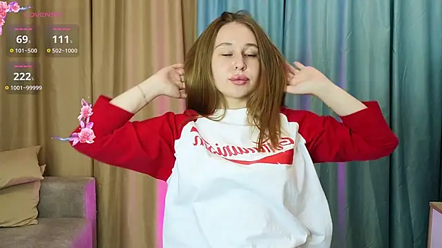 Snapshot of sleepjoi chatting on 10-14-25, 01:56 sleepjoi online show from 10-14-25, 01:56