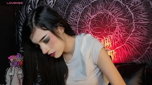 dahlia darkwood online show from 02-21-26, 10:11