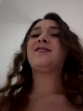 MayaVonDe online show from 11-15-25, 04:03